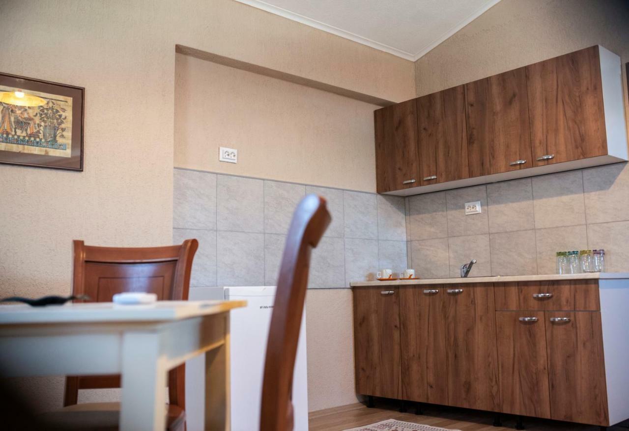 Dionis Rooms & Apartments Prilep Dış mekan fotoğraf