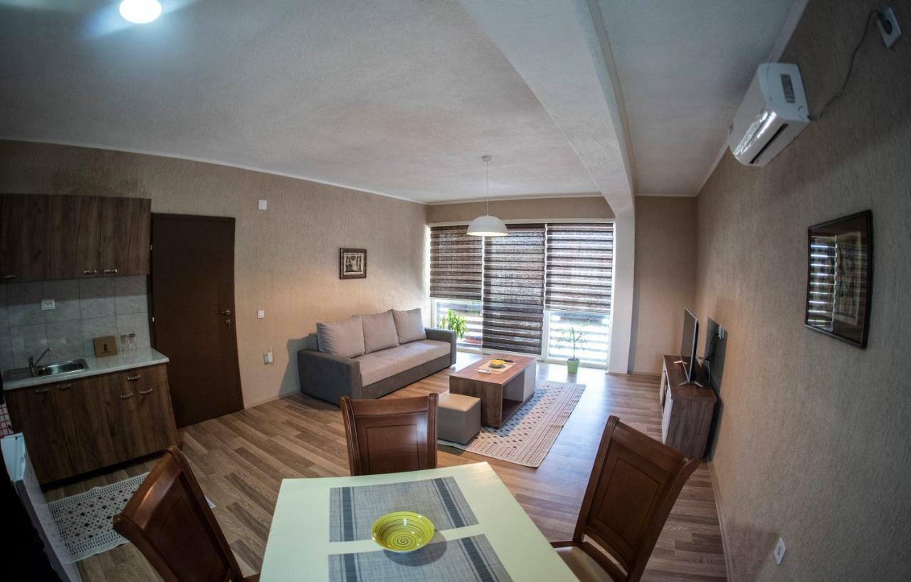 Dionis Rooms & Apartments Prilep Dış mekan fotoğraf